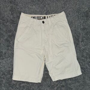 American Eagle Outfitters Men's White Shorts